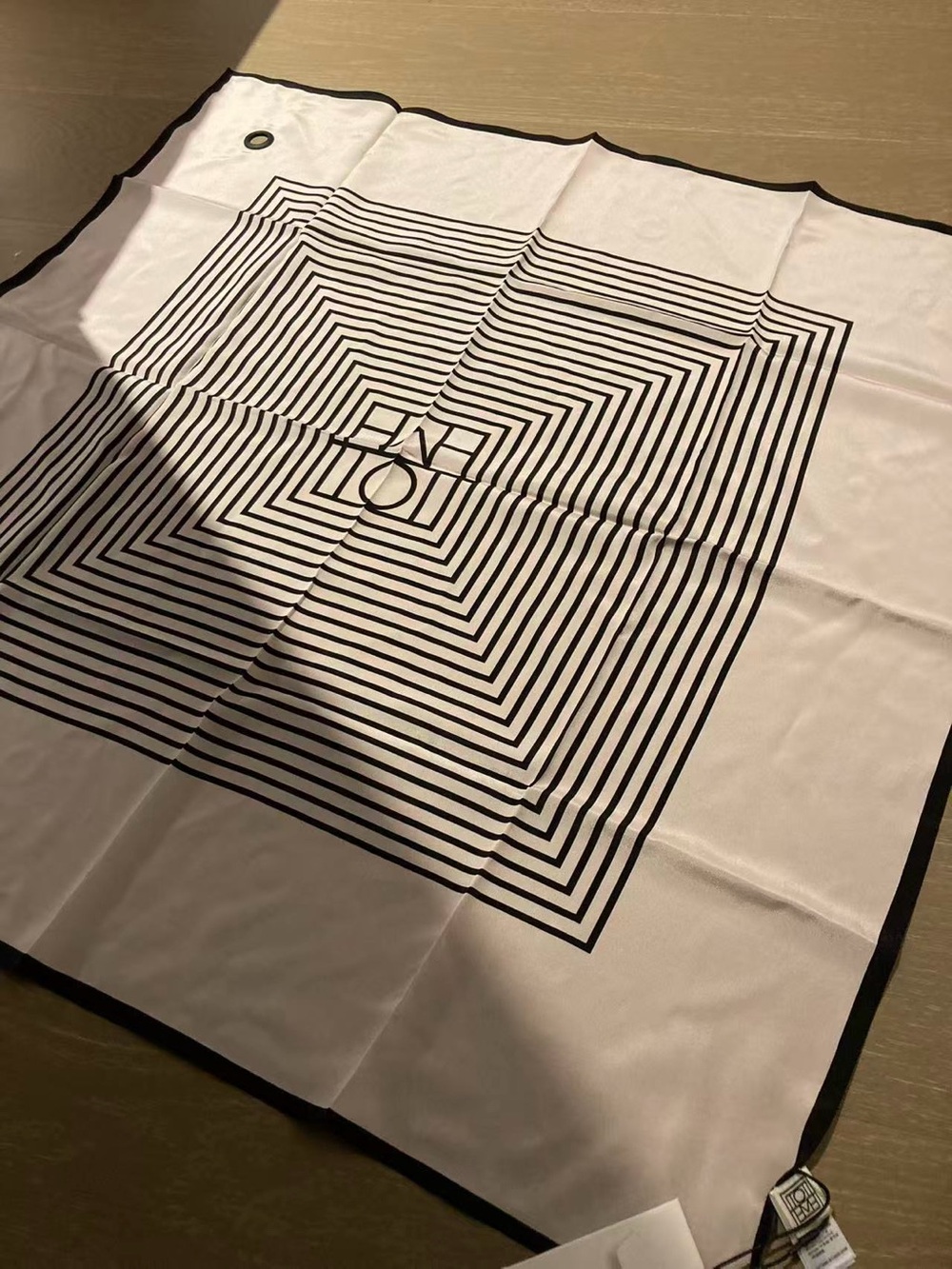 Toteme Luxury Black & White Geometric Tablecloth